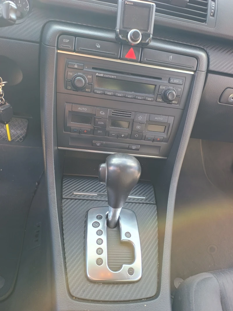Audi A4, снимка 14 - Автомобили и джипове - 53063665