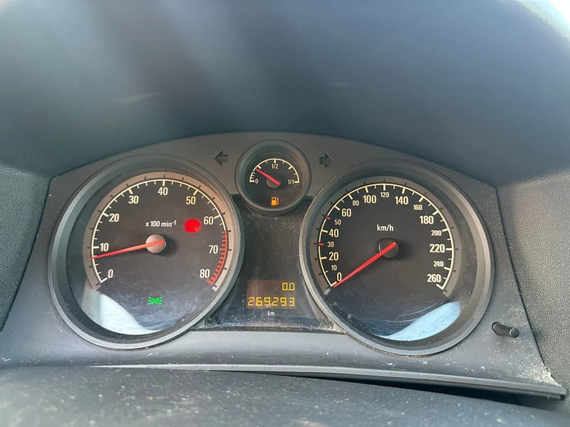 Opel Astra 1, 600 EURO4, снимка 13 - Автомобили и джипове - 50486836