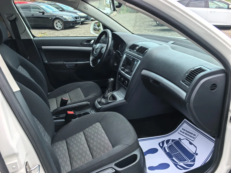Skoda Octavia 1.6TDI, снимка 13 - Автомобили и джипове - 50831216