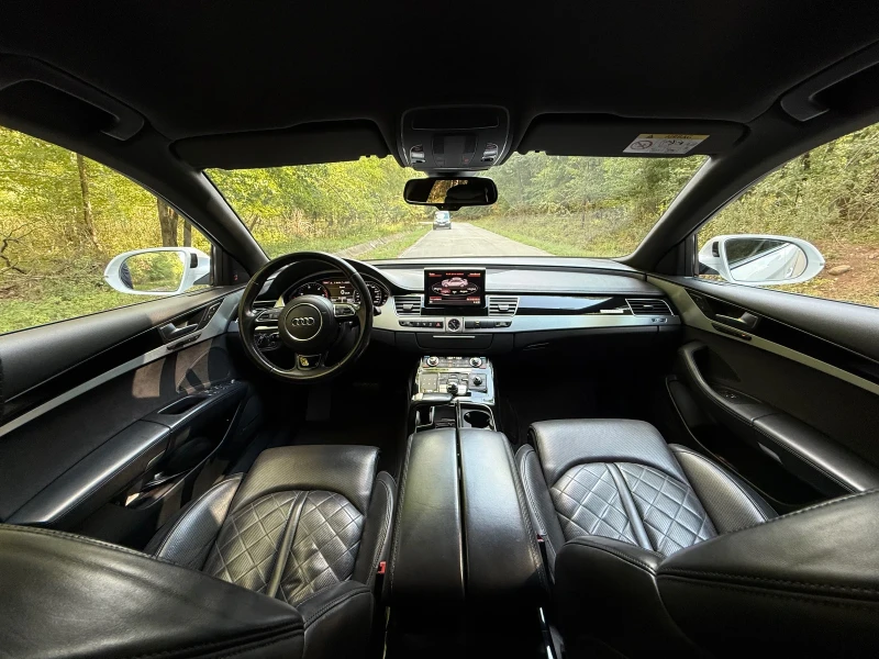 Audi A8, снимка 8 - Автомобили и джипове - 52471945