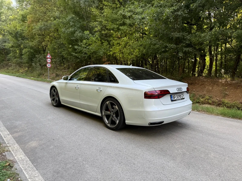 Audi A8, снимка 4 - Автомобили и джипове - 52471945