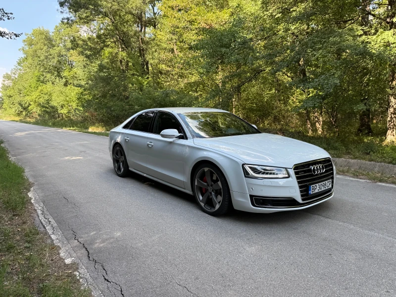Audi A8, снимка 3 - Автомобили и джипове - 52471945