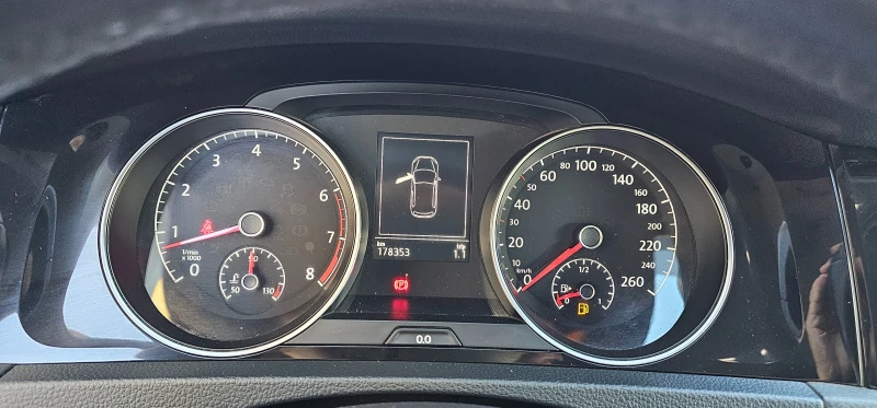 VW Golf 1.4tsi 122кс  Euro 5B, снимка 15 - Автомобили и джипове - 52521520