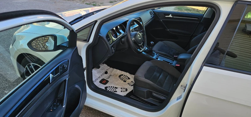 VW Golf 1.4tsi 122кс  Euro 5B, снимка 16 - Автомобили и джипове - 52521520