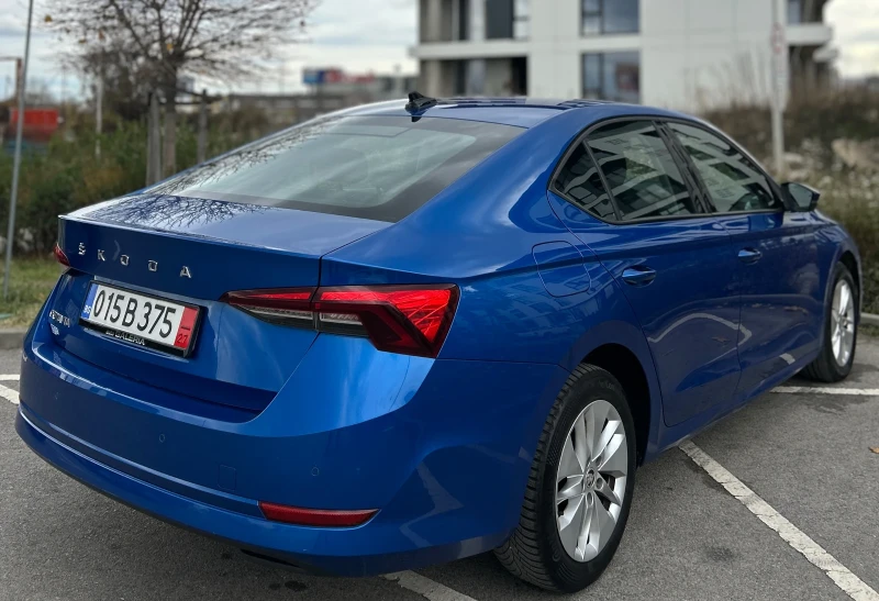 Skoda Octavia 2.0TDI* FULL LED* DISTRONIC* КАТО НОВА, снимка 8 - Автомобили и джипове - 52551703