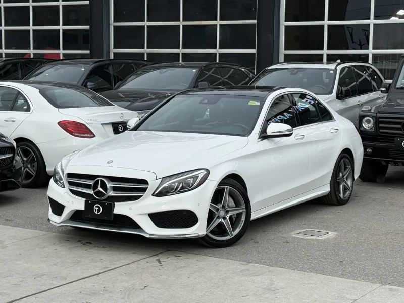 Mercedes-Benz C 300 AMG, AMBIENT, B.SPOT, PANO, KEYLESS
