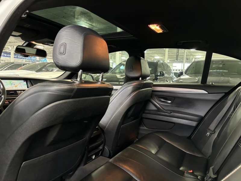 BMW 528 * 528i xDrive| AWD| MPACKAGE| NAV| SUNROOF| LEATHE, снимка 7 - Автомобили и джипове - 52690490