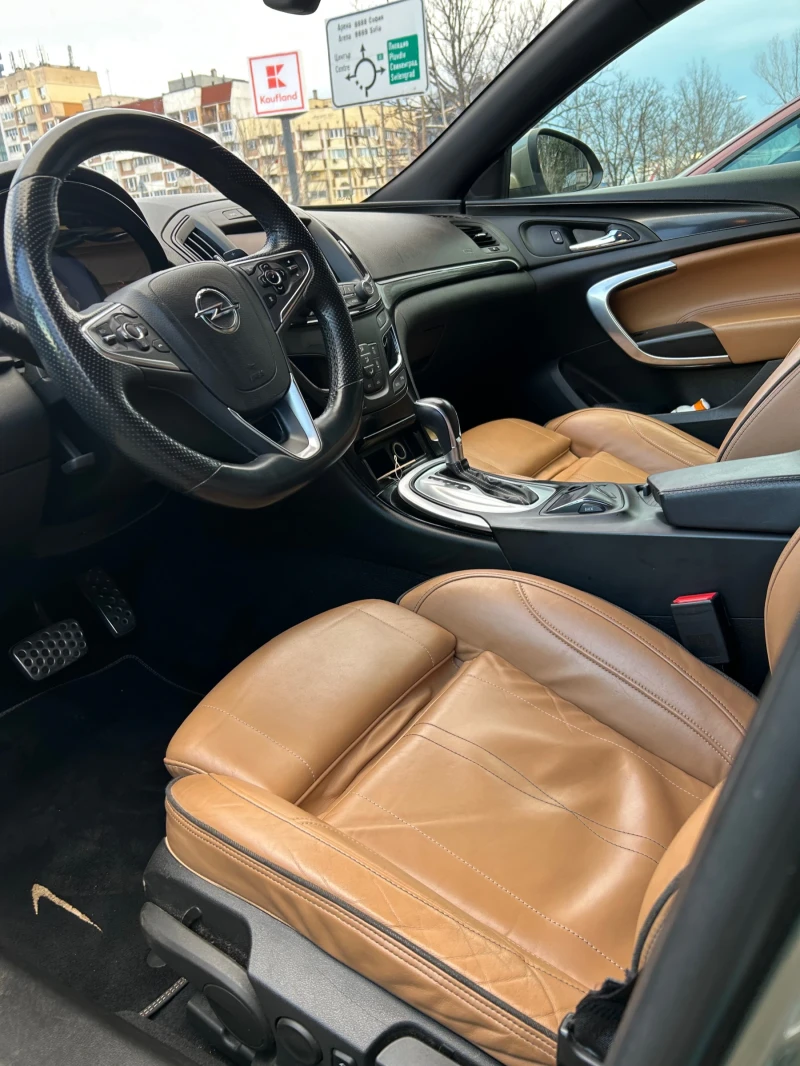 Opel Insignia country tourer, снимка 5 - Автомобили и джипове - 52966021