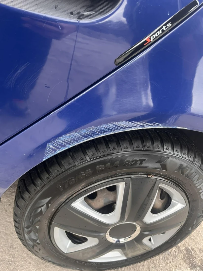 Renault Clio, снимка 6 - Автомобили и джипове - 53012557