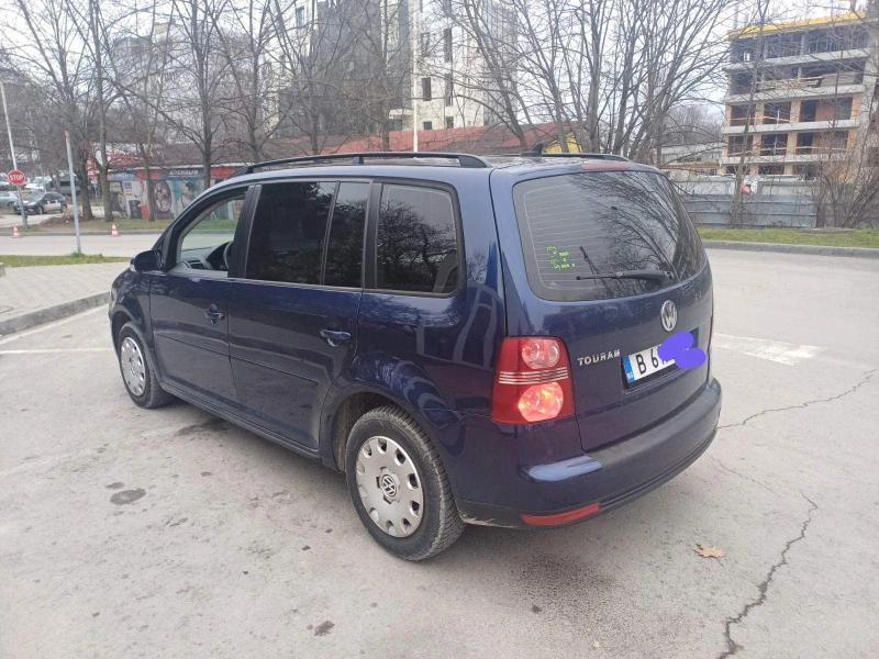 VW Touran 1.6MPI-102KC, снимка 4 - Автомобили и джипове - 53513031