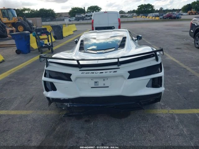 Chevrolet Corvette STINGRAY RWD 1LT - изображение 4