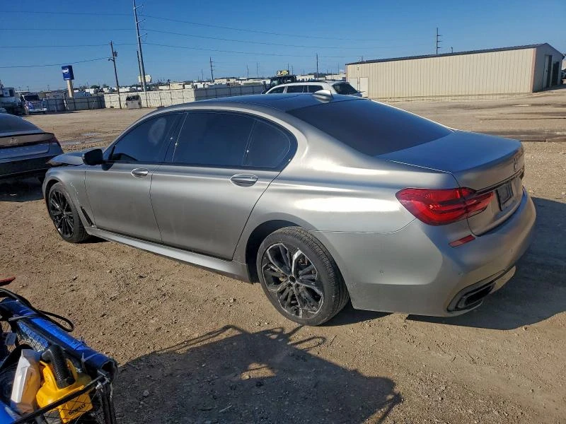 BMW 740 Keyless* Bluetooth* Камера* Подгрев* ФИКСИРАНА ЦЕН - изображение 2