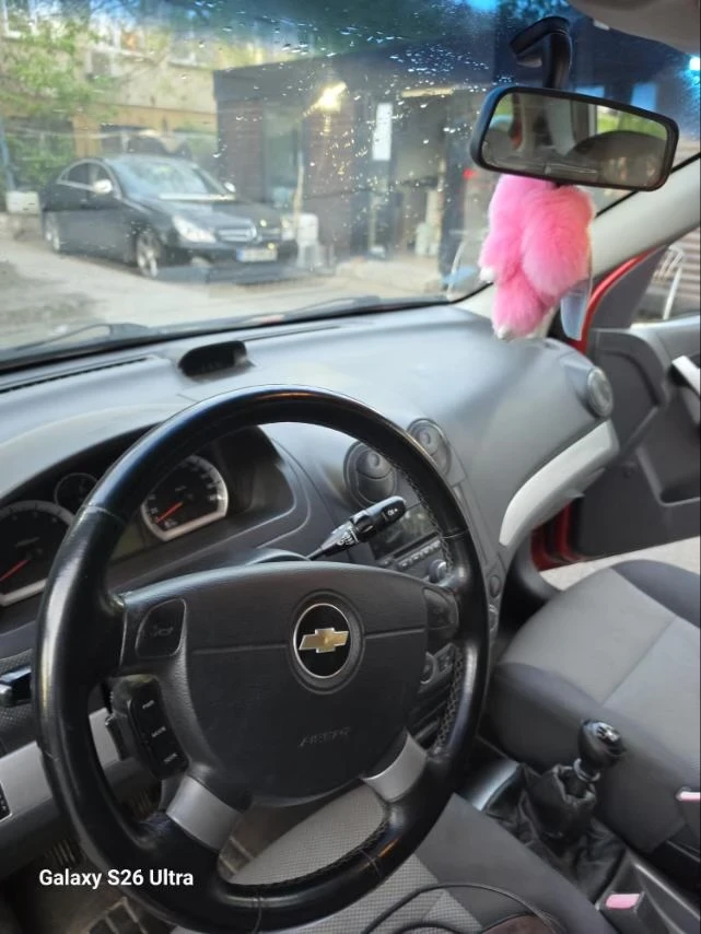 Chevrolet Aveo, снимка 5 - Автомобили и джипове - 54314849