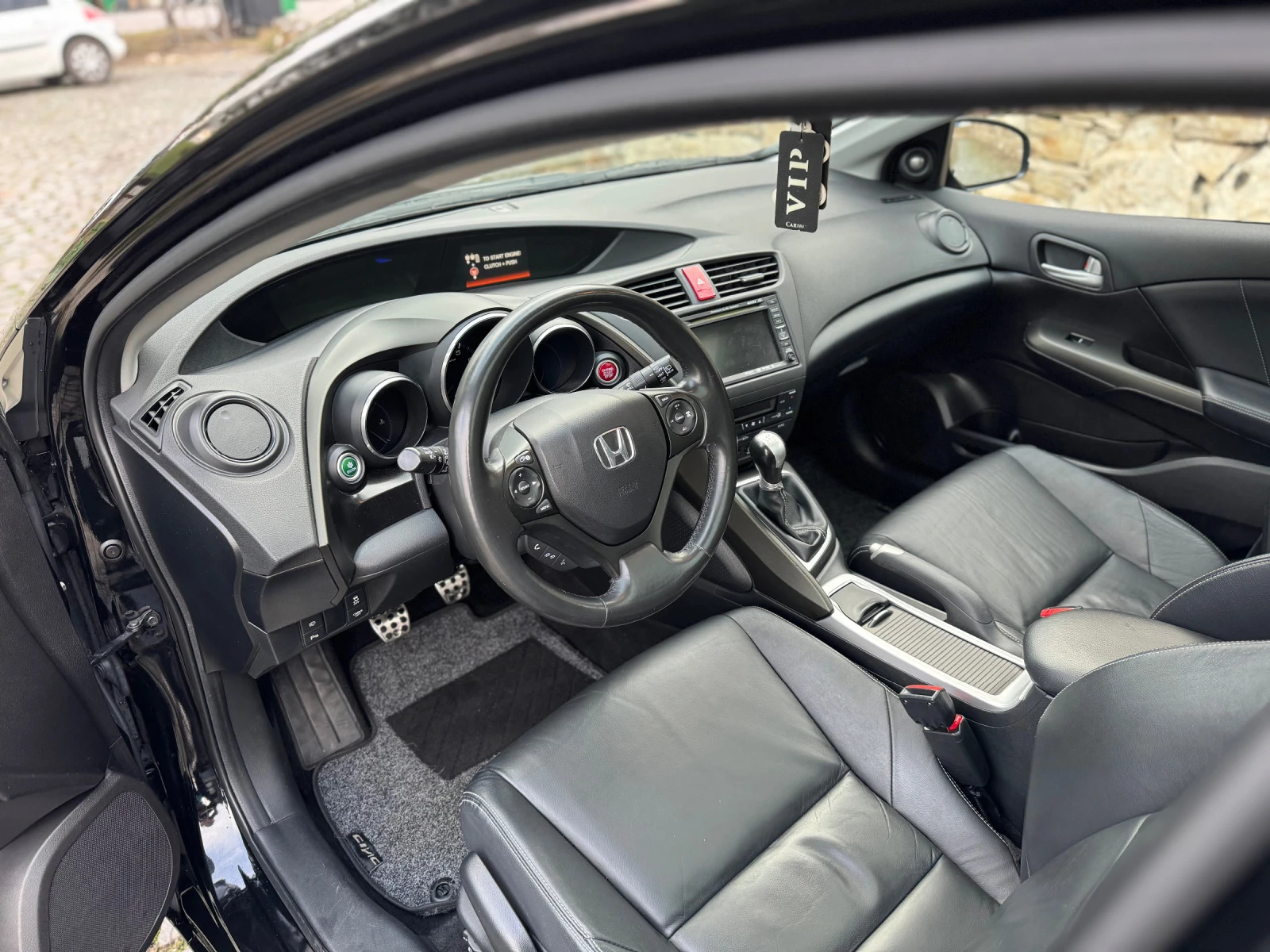 Honda Civic 1.8 i-VTEC  - изображение 6