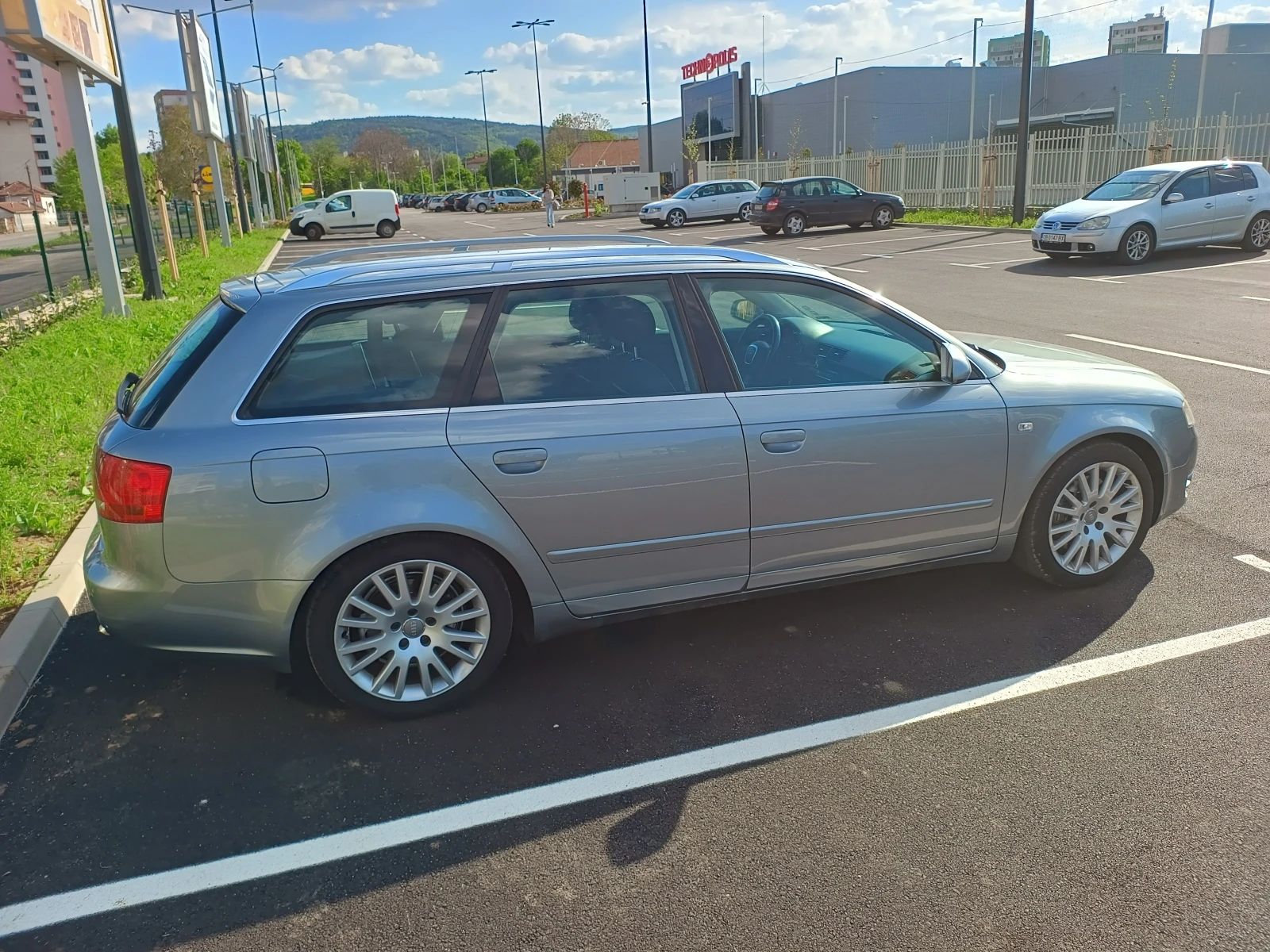 Audi A4 | Mobile.bg   11