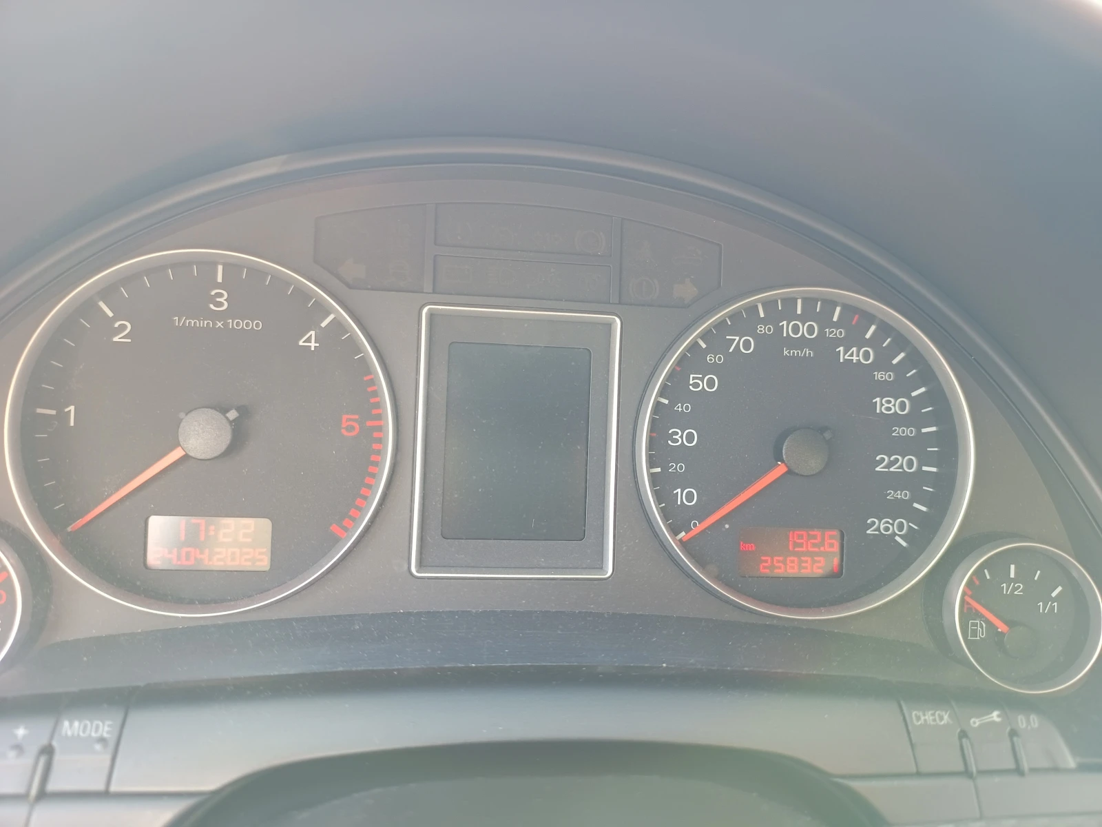 Audi A4 | Mobile.bg   13