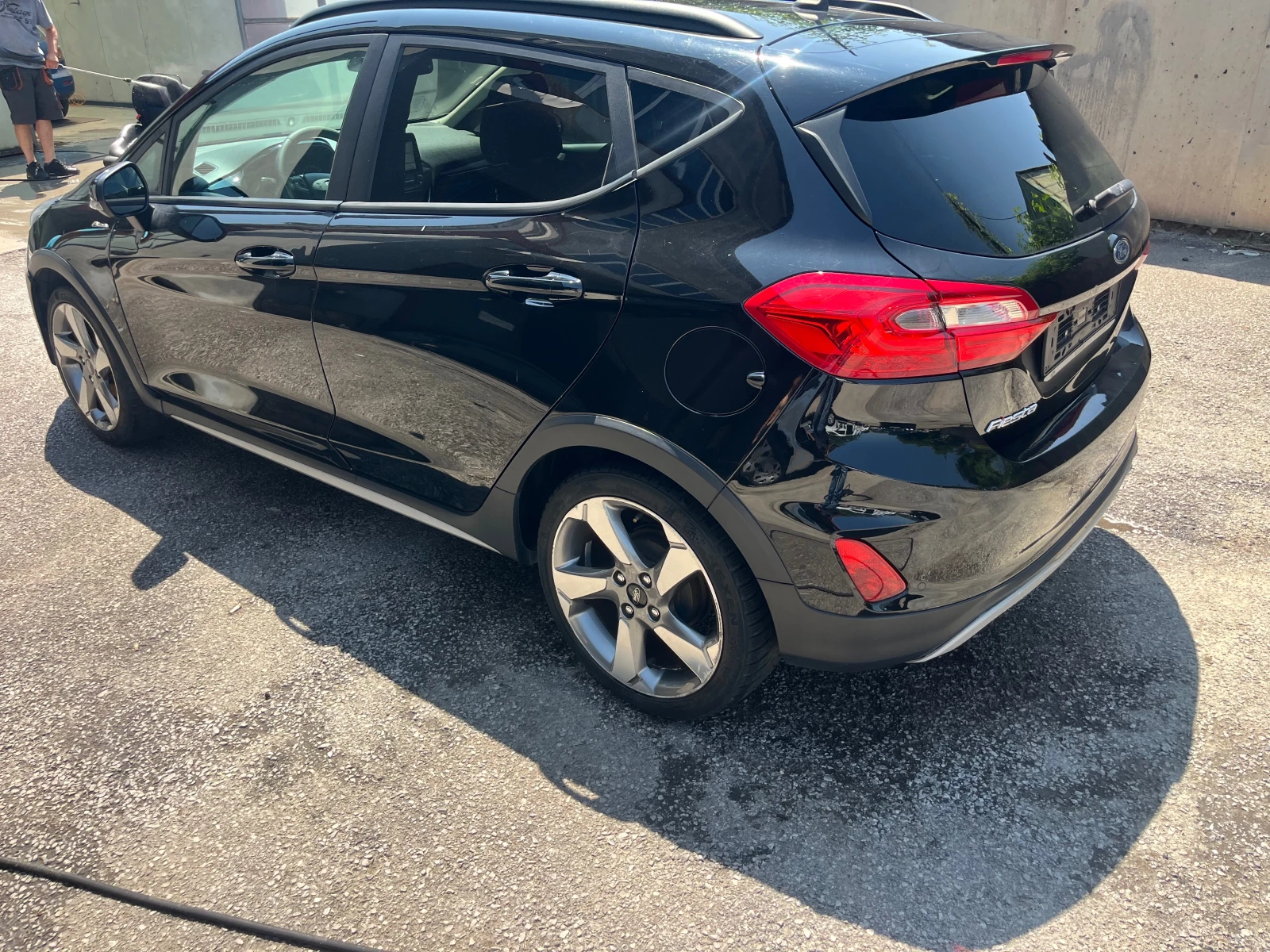 Ford Fiesta 1.0 TURBO ACTIV - изображение 4