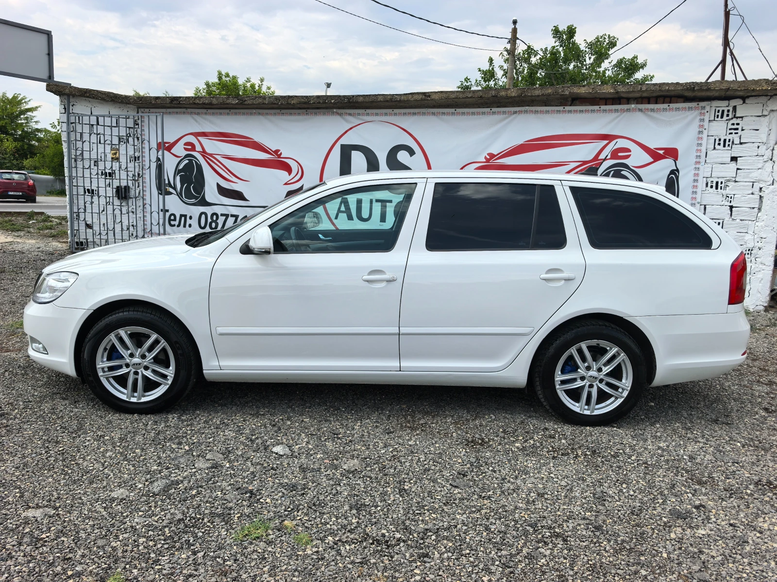 Skoda Octavia 1.6TDI - изображение 2