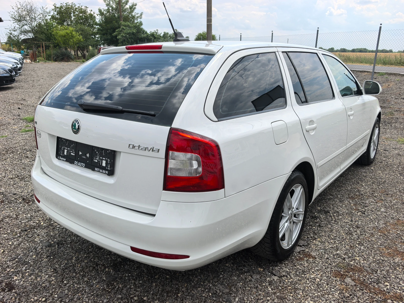 Skoda Octavia 1.6TDI - изображение 5