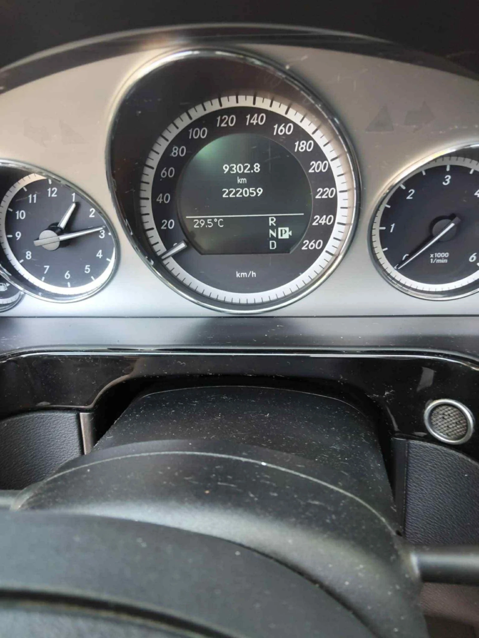 Mercedes-Benz E 350 AMG line - изображение 6