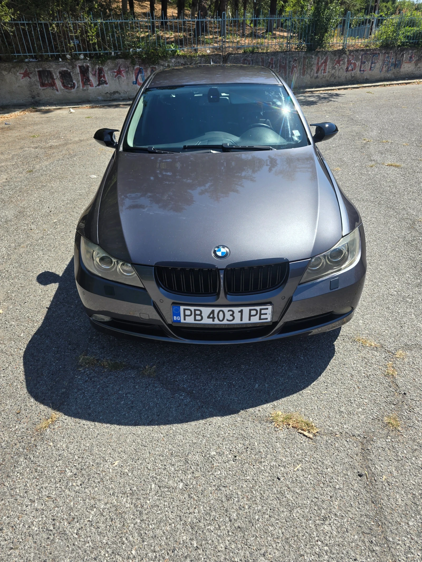 BMW 320 2.0D - изображение 4