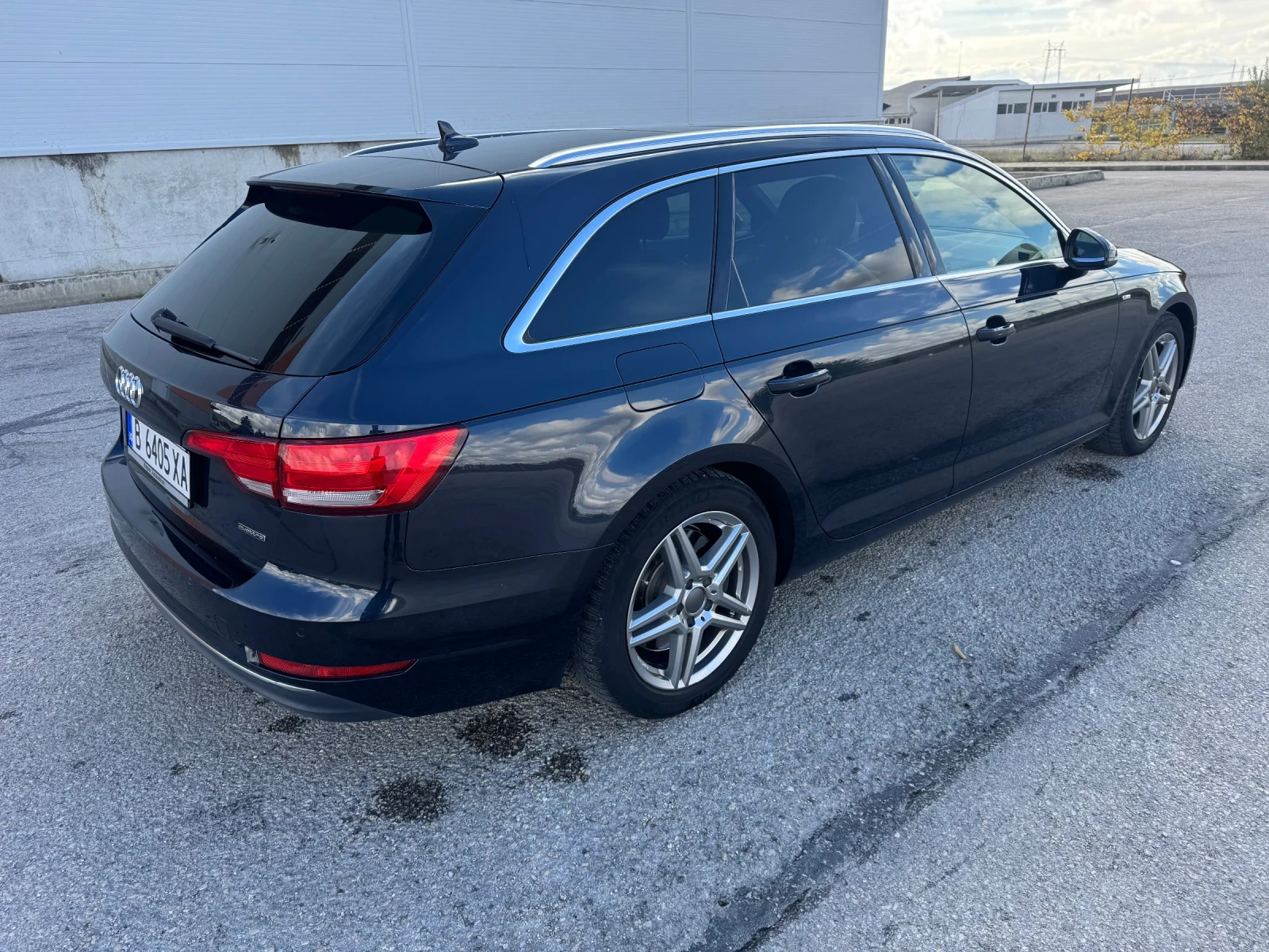 Audi A4 3.0 TDI 272k.с. СПЕШНО!!! - изображение 4