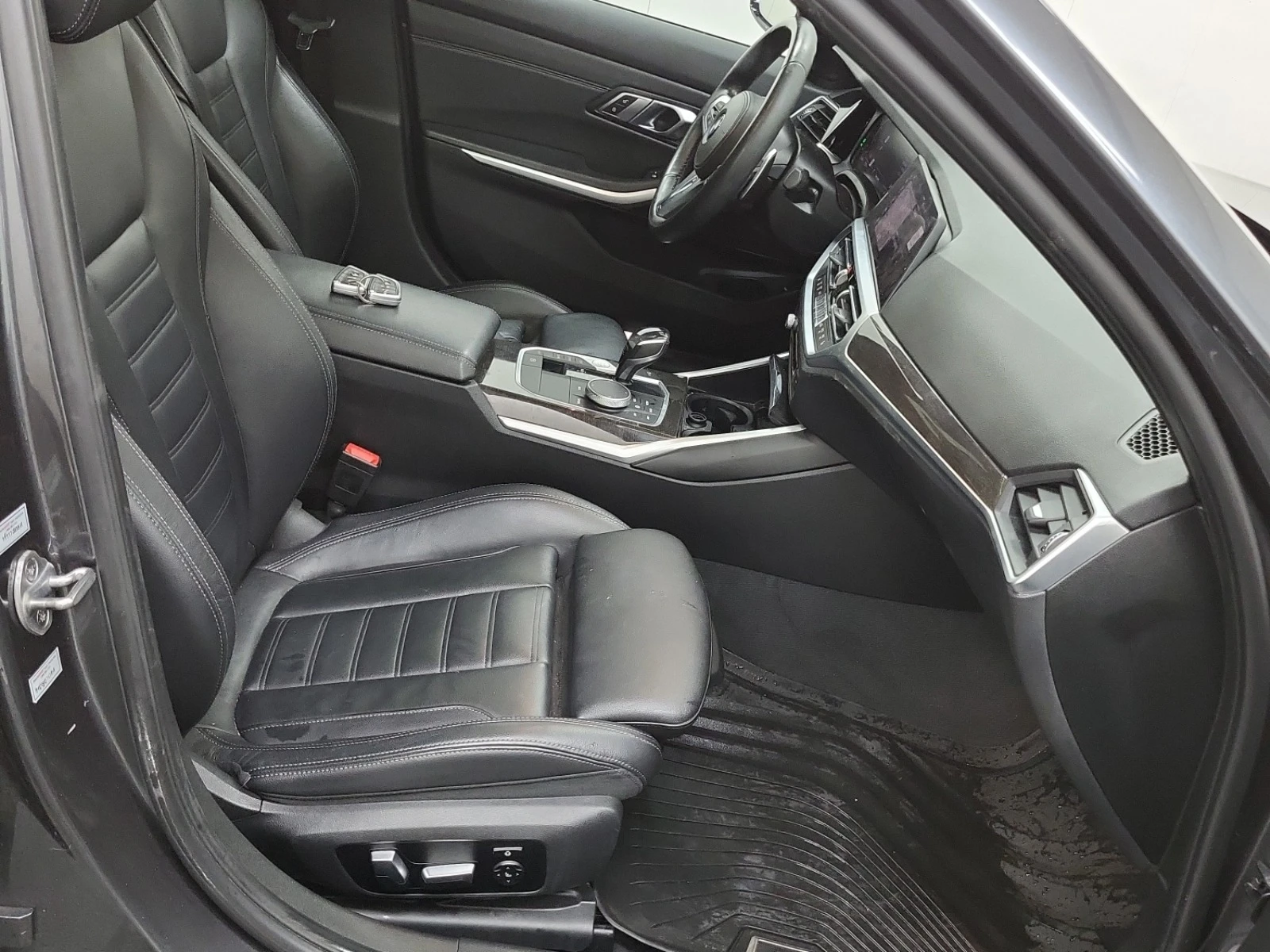 BMW 330 M PACK* * XDRIVE * * CARFAX * * АВТО КРЕДИТ * *  - изображение 9