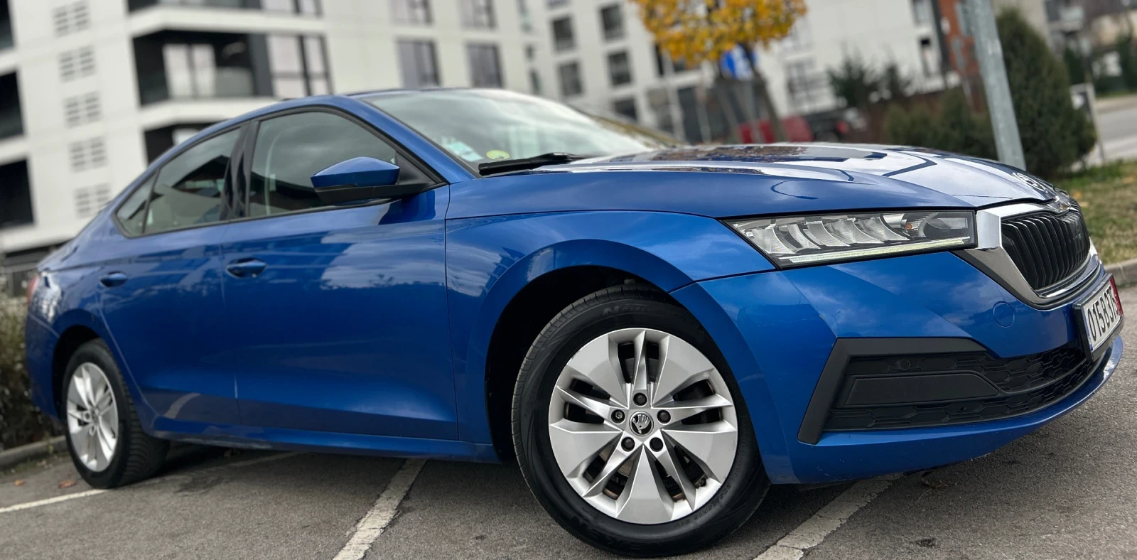 Skoda Octavia 2.0TDI* FULL LED* DISTRONIC* КАТО НОВА - изображение 3