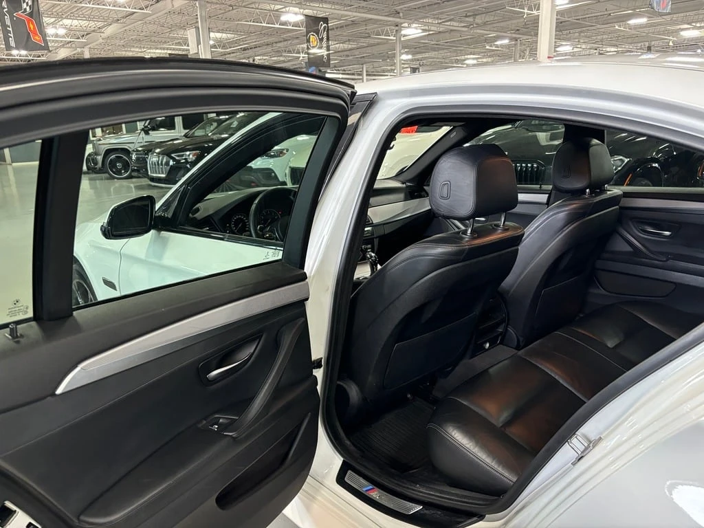 BMW 528 * 528i xDrive| AWD| MPACKAGE| NAV| SUNROOF| LEATHE | Mobile.bg   6