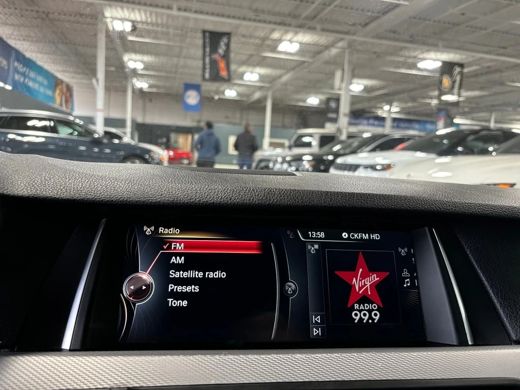 BMW 528 * 528i xDrive| AWD| MPACKAGE| NAV| SUNROOF| LEATHE | Mobile.bg   17