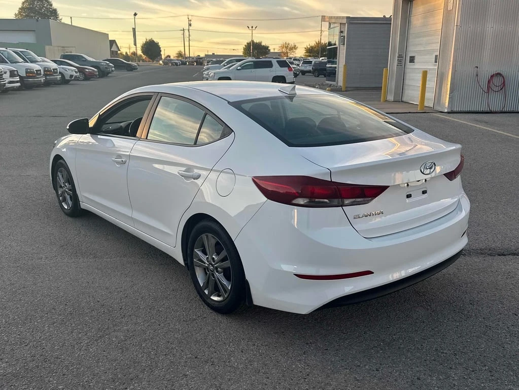 Hyundai Elantra * GL * CARFAX * ��� ������������ ������ | Mobile.bg � ����������� 15