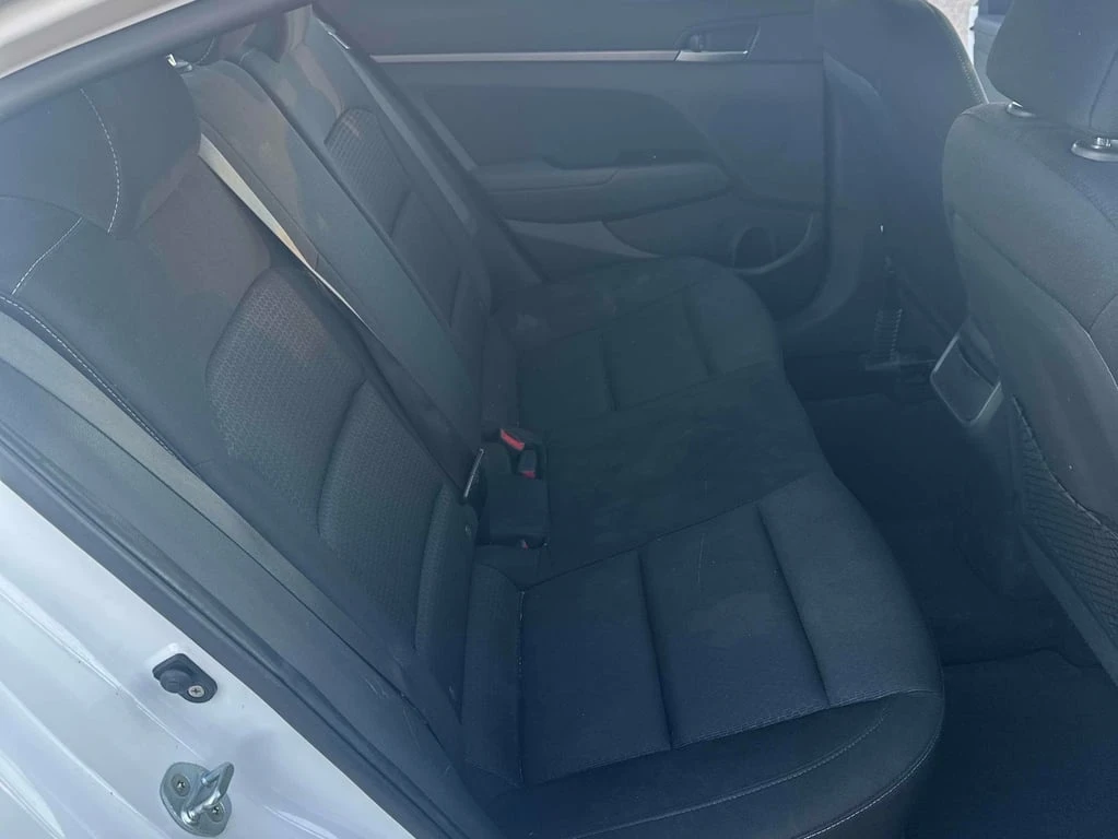 Hyundai Elantra * GL * CARFAX * ��� ������������ ������ | Mobile.bg � ����������� 11