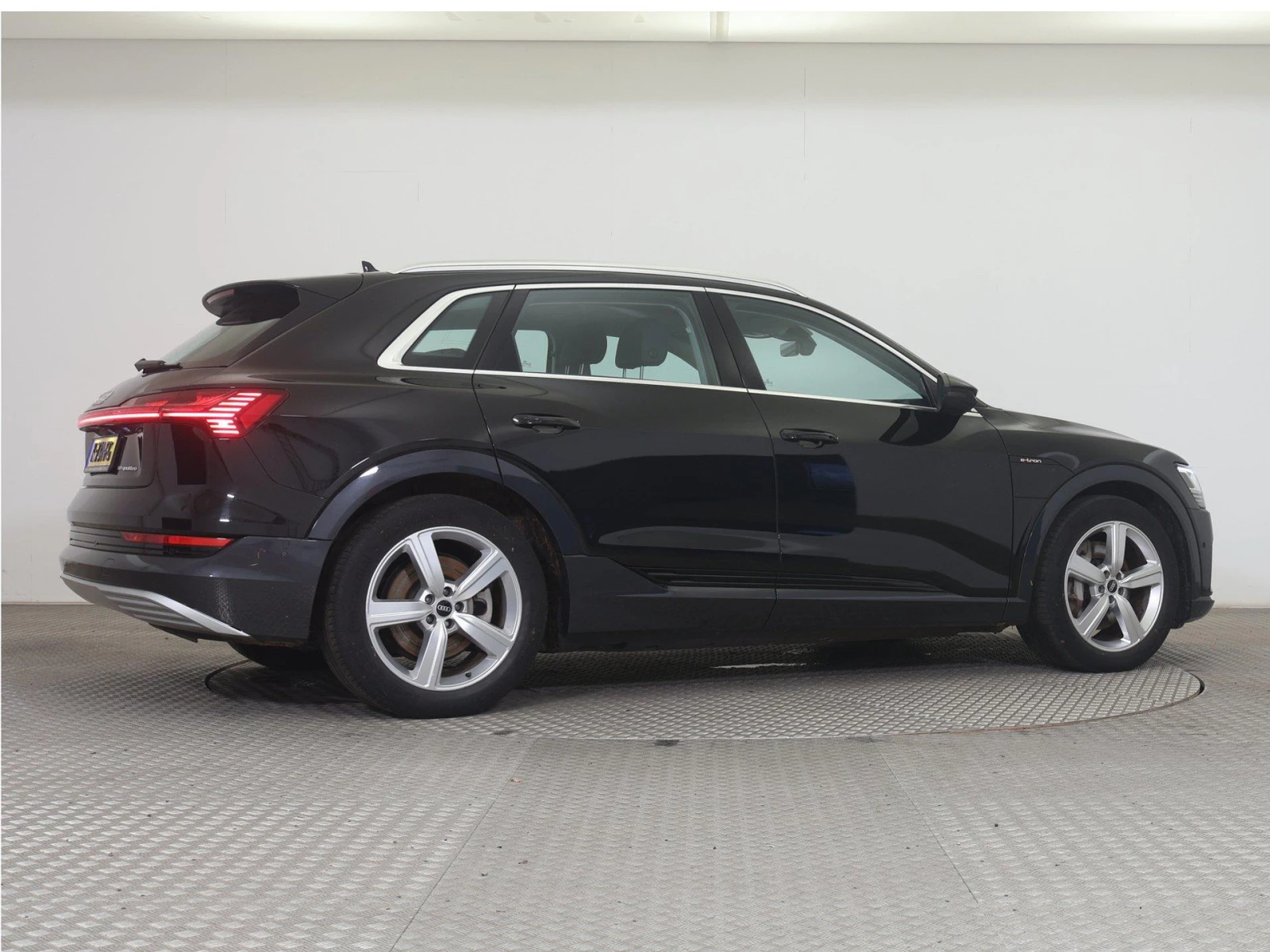 Audi E-Tron E-Tron 55 | Mobile.bg � ����������� 14