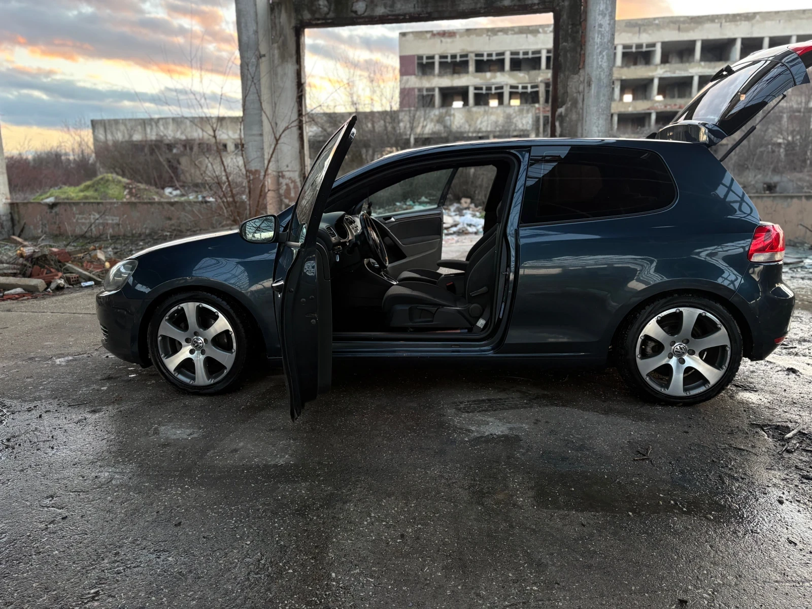 VW Golf  - изображение 9