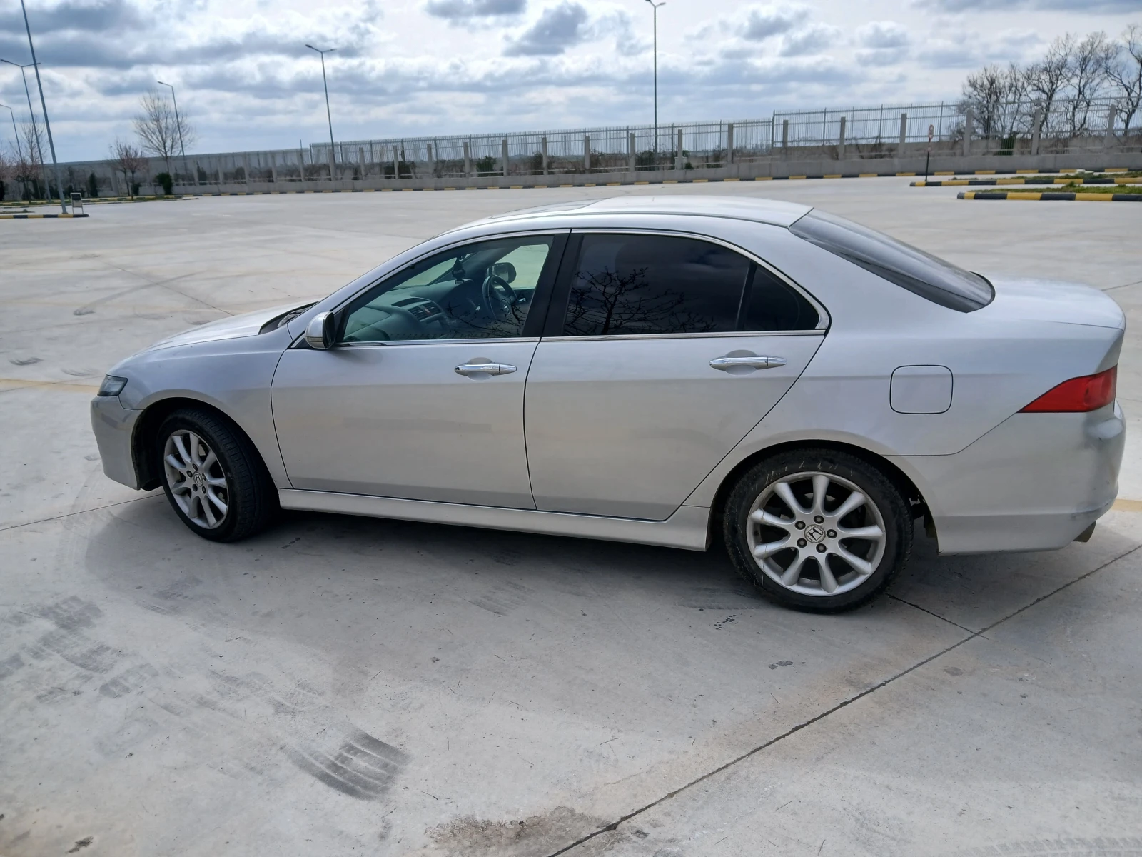 Honda Accord, снимка 3 - Автомобили и джипове - 53915629