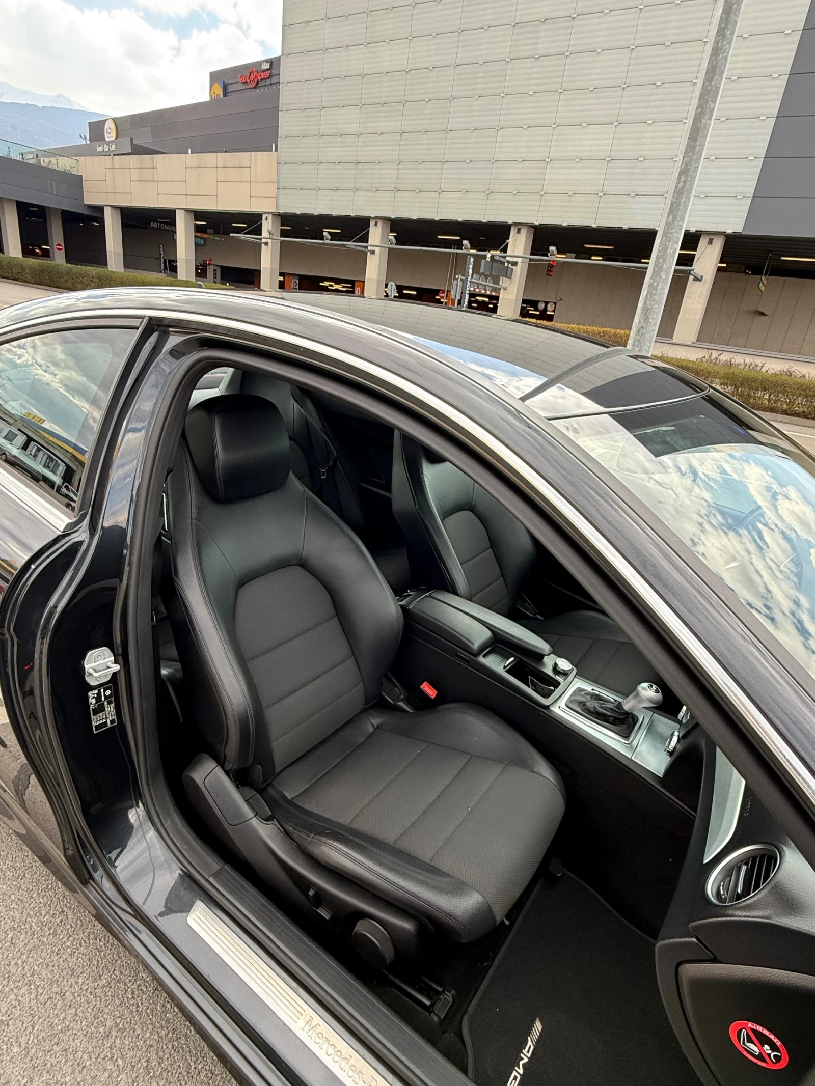 Mercedes-Benz C 220 AMG ТОП СЪСТОЯНИЕ!, снимка 9 - Автомобили и джипове - 54038774