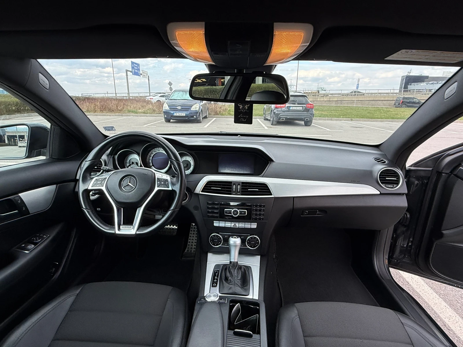 Mercedes-Benz C 220 AMG ТОП СЪСТОЯНИЕ!, снимка 12 - Автомобили и джипове - 54038774