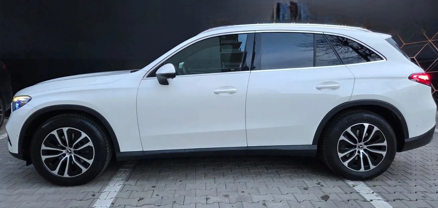 Mercedes-Benz GLC 200 4MATIC Off-Roader, снимка 3 - Автомобили и джипове - 54081805