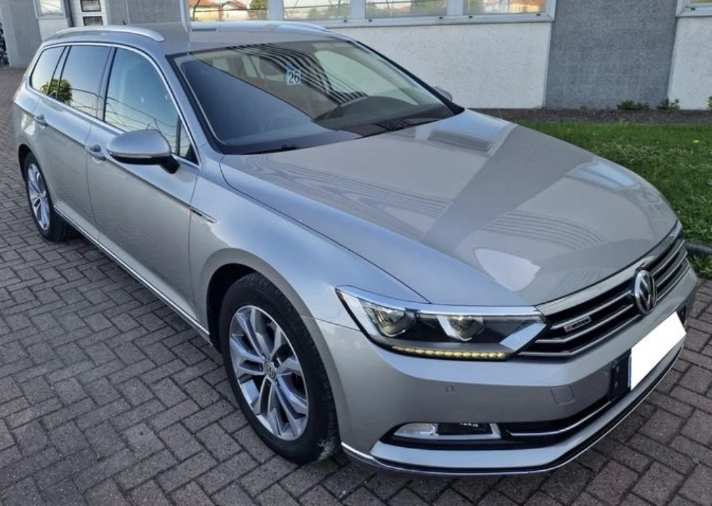 VW Passat DIGITAL HIGHLINE 4-MOTION DSG ОЧАКВАН ВНОС , снимка 3 - Автомобили и джипове - 54347583