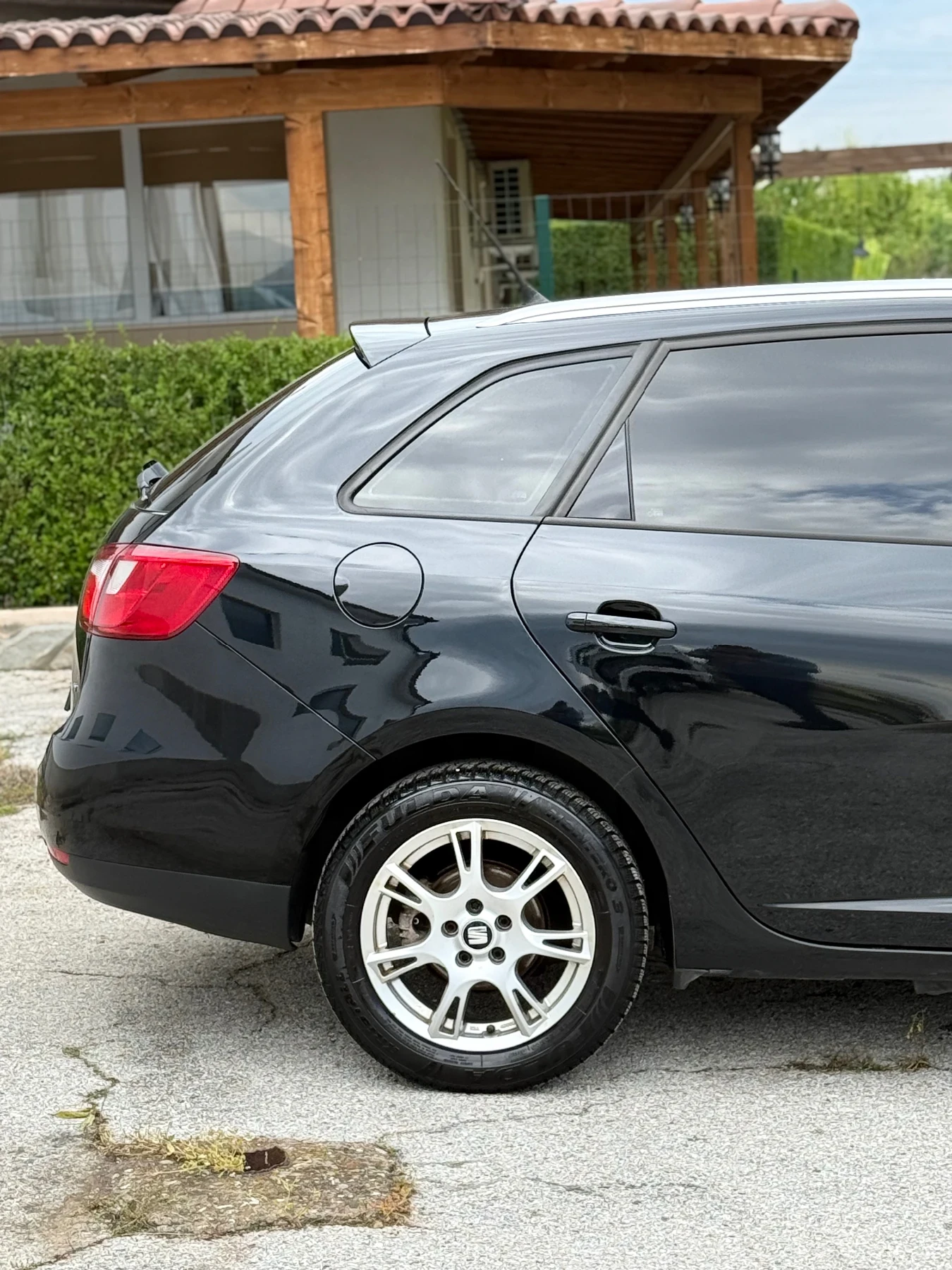 Seat Ibiza 1.6 105 Face lift, снимка 7 - Автомобили и джипове - 54382890