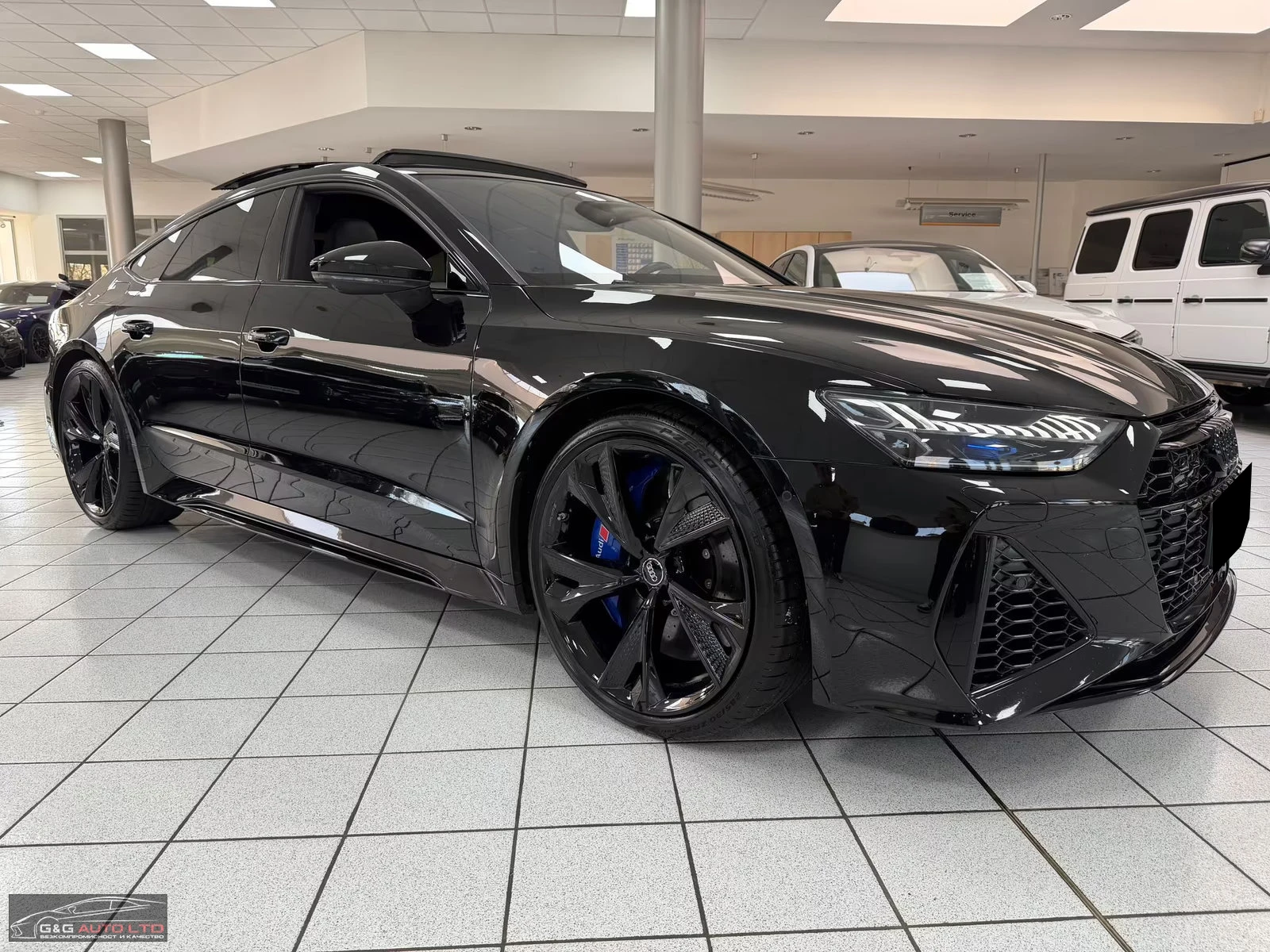 Audi Rs7 KERAMIK/600HP/MATRIX/360/HUD/PANO/SOFT/ALCNTR/393z, снимка 4 - Автомобили и джипове - 54423145