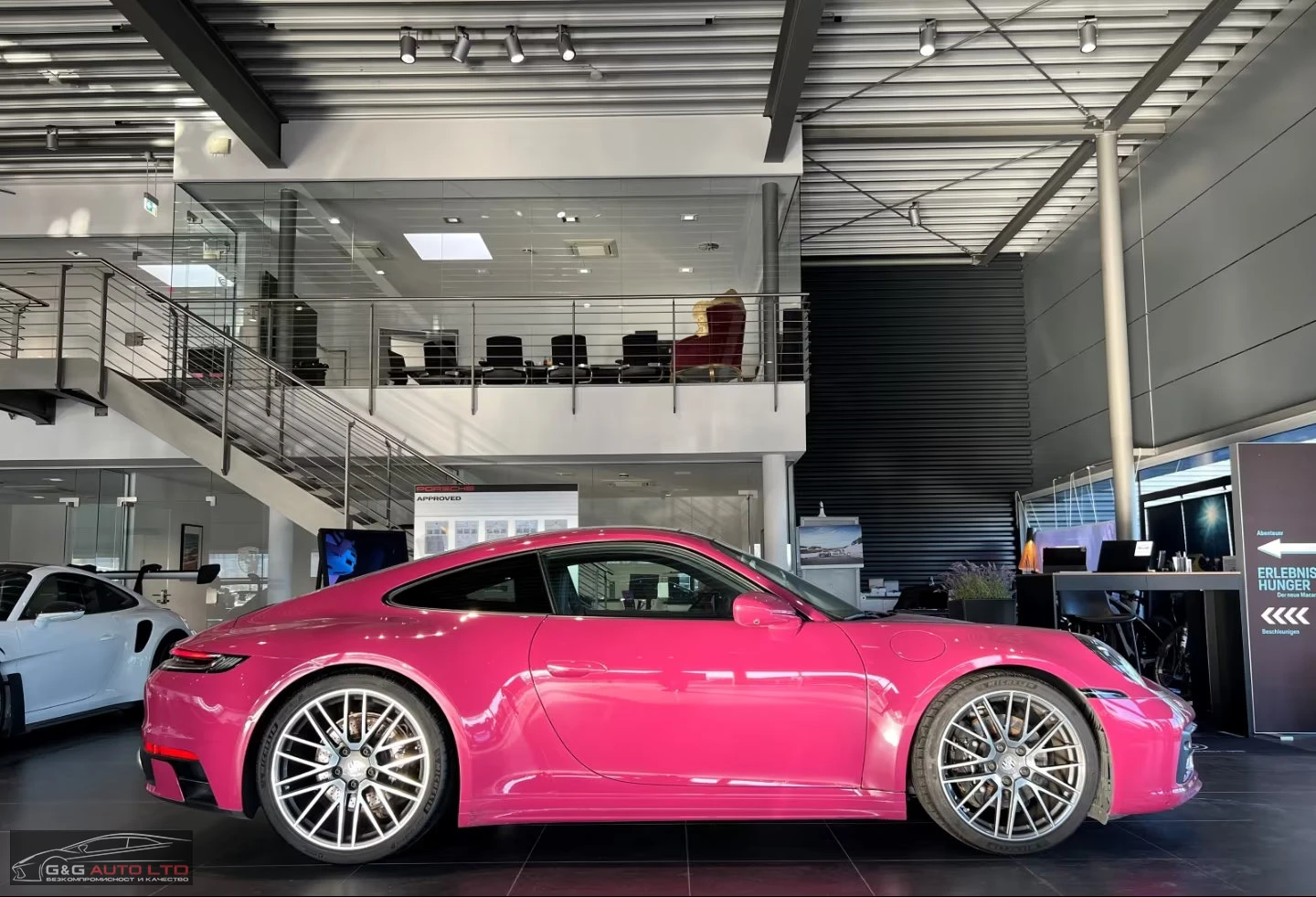 Porsche 911 992/CARRERA/4S/450HP/PDK/CHRONO/MATRIX/PANO/424z, снимка 6 - Автомобили и джипове - 54604928