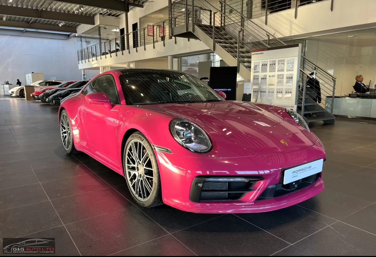 Porsche 911 992/CARRERA/4S/450HP/PDK/CHRONO/MATRIX/PANO/424z, снимка 5 - Автомобили и джипове - 54604928