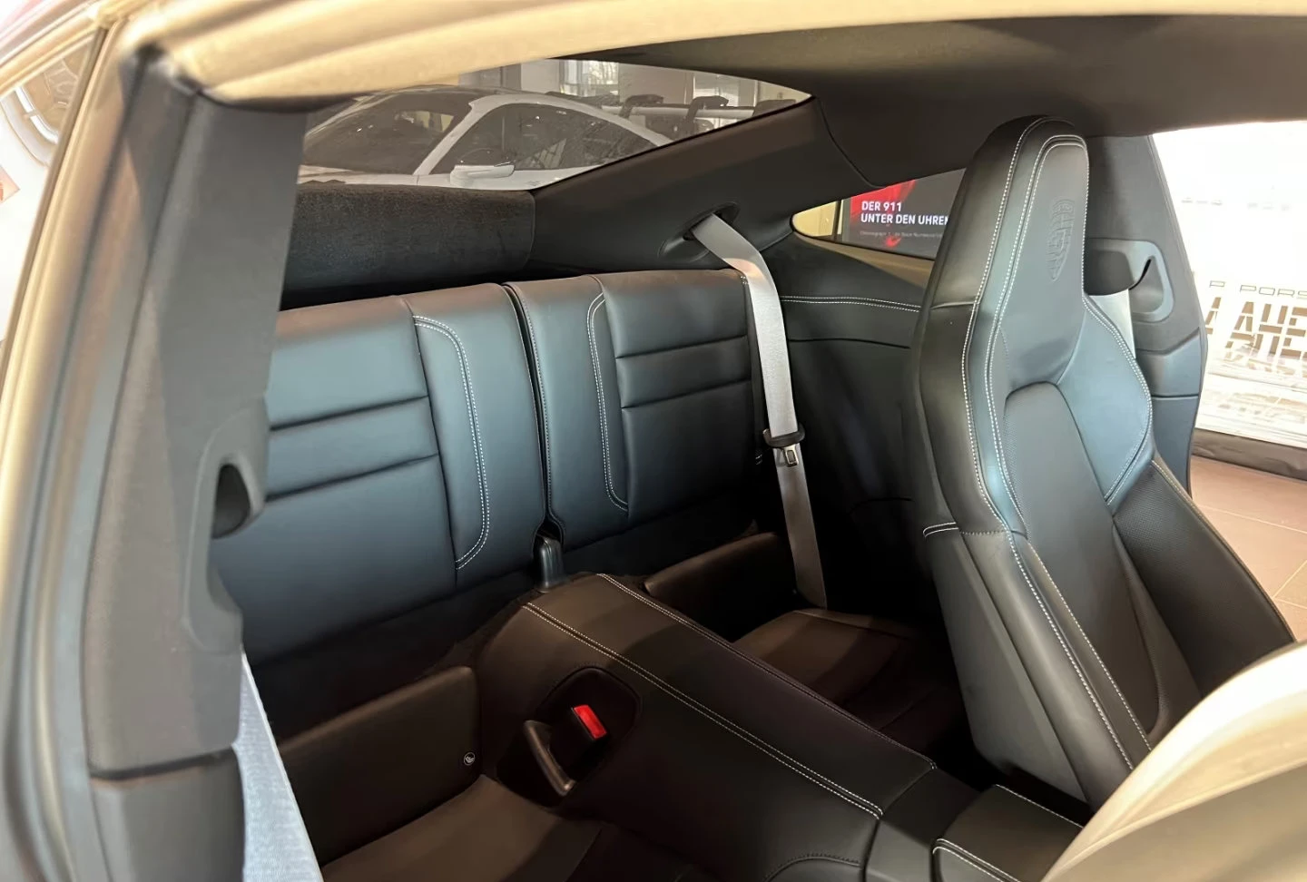 Porsche 911 992/CARRERA/4S/450HP/PDK/CHRONO/MATRIX/PANO/424z, снимка 14 - Автомобили и джипове - 54604928