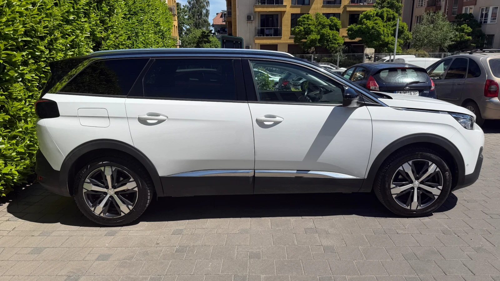 Peugeot 5008 GT Line ФУЛ ЕКСТРИ, снимка 4 - Автомобили и джипове - 54653179