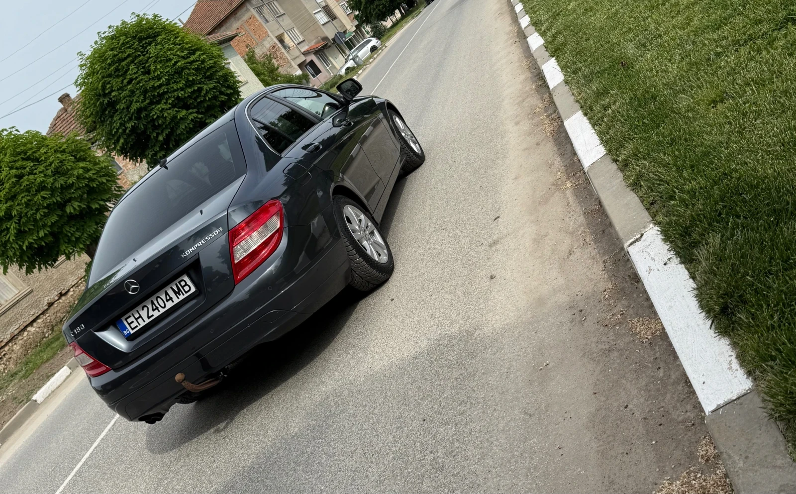 Mercedes-Benz C 180, снимка 3 - Автомобили и джипове - 54653960