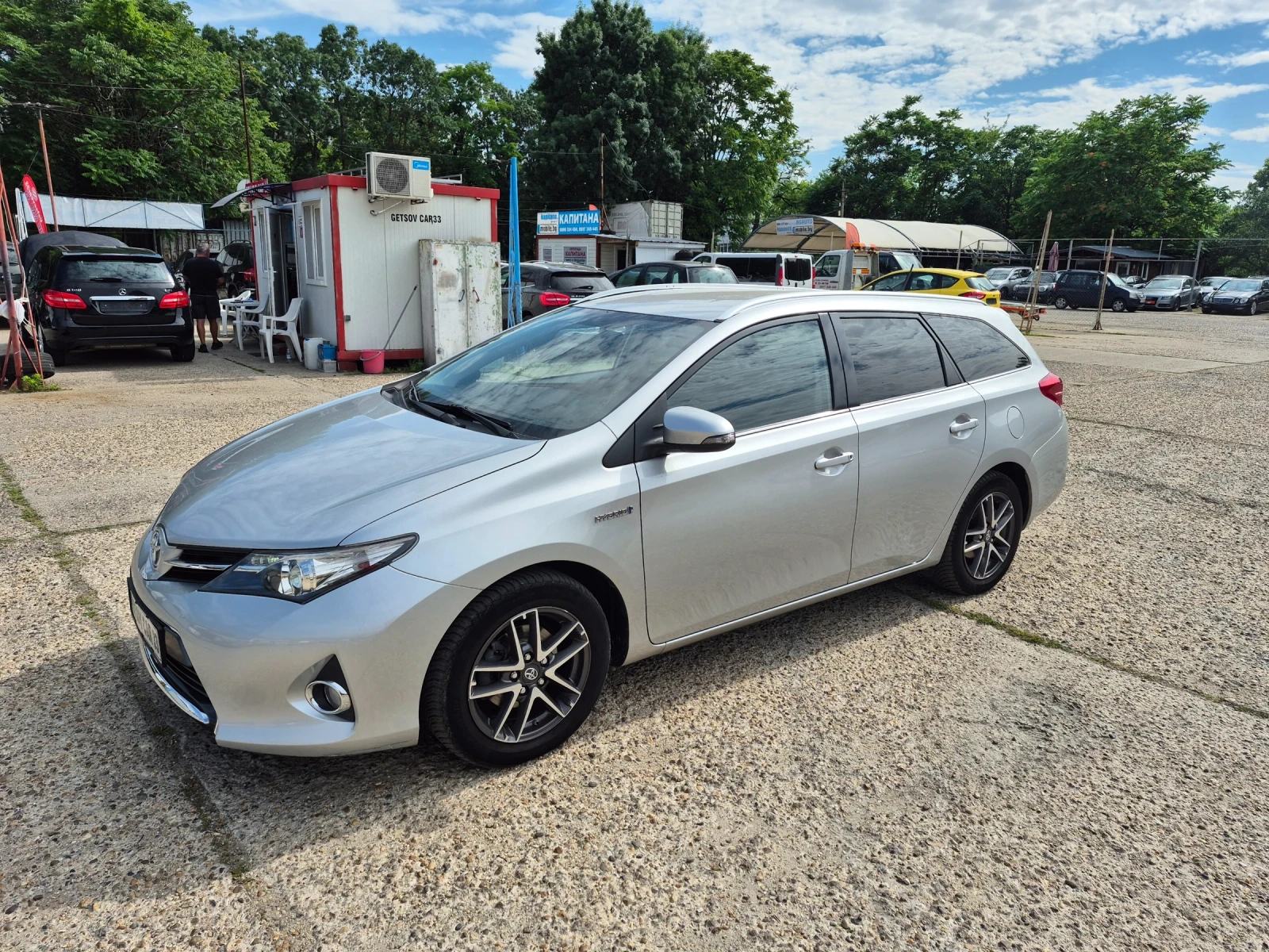 Toyota Auris ХИБРИДЕН. , снимка 2 - Автомобили и джипове - 55034999