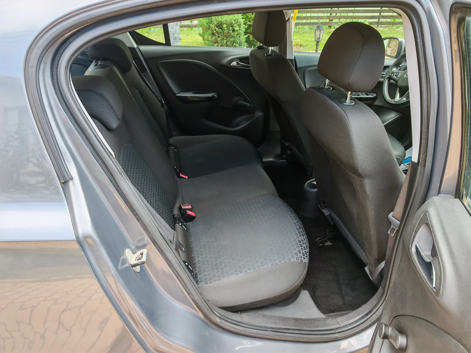 Opel Corsa 1.4-90�.�. | Mobile.bg � ����������� 10