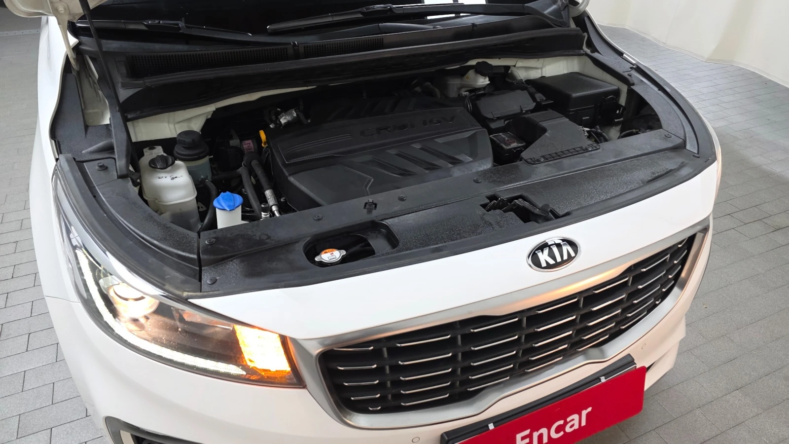 Kia Carnival LUXURY 2.2* 9 МЕСТА* ПОДГРЕВ ВОЛАН/СЕДАЛКИ, снимка 5 - Автомобили и джипове - 55625990