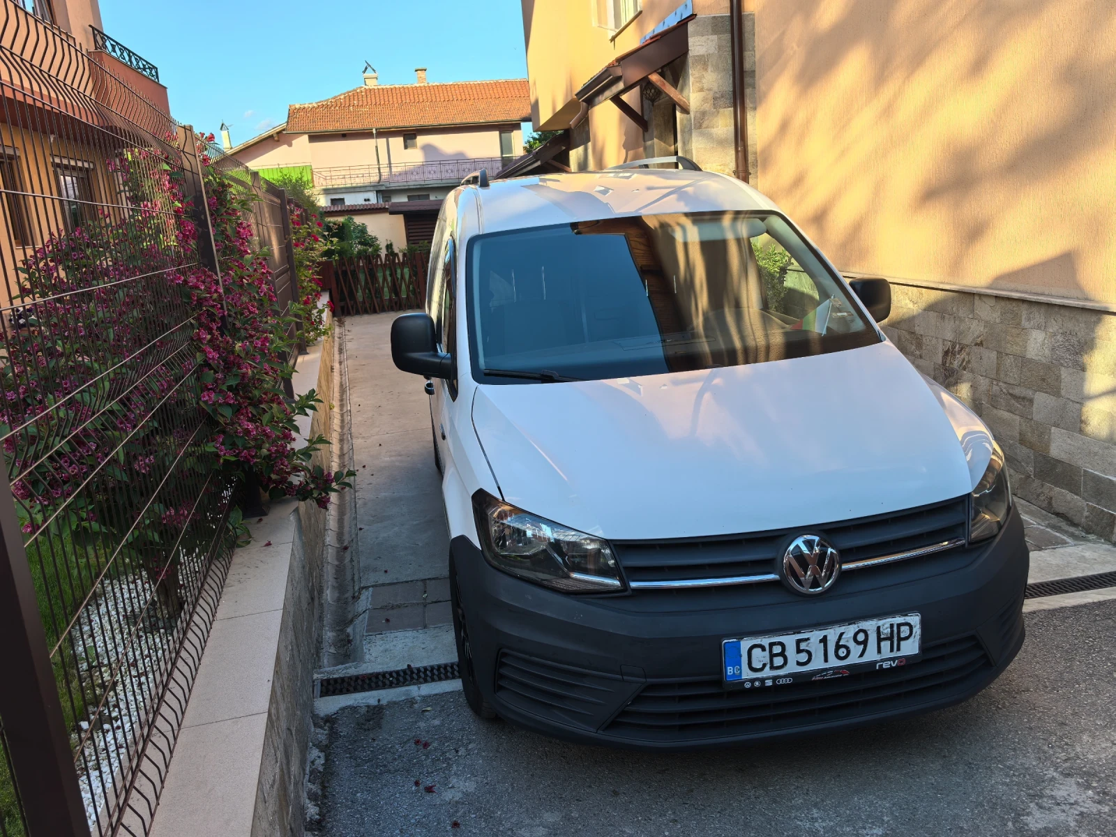 VW Caddy Товарен